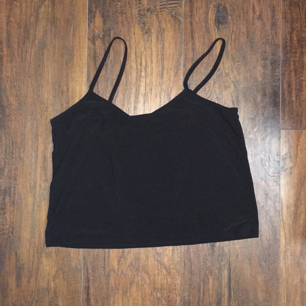 BLACK CROP TOP - Picture 2 of 4